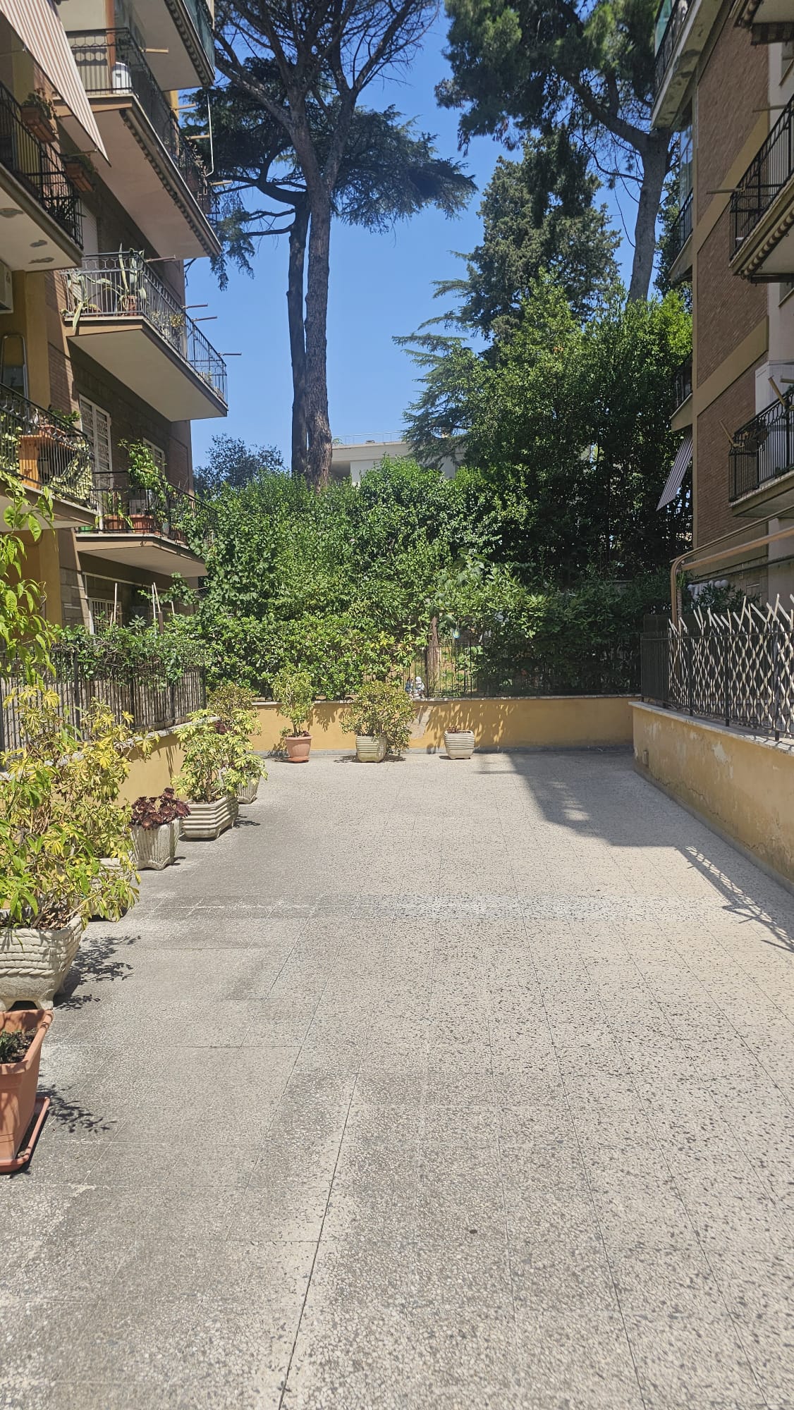 ingresso condominio